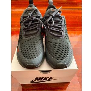 Nike Air Max 270
